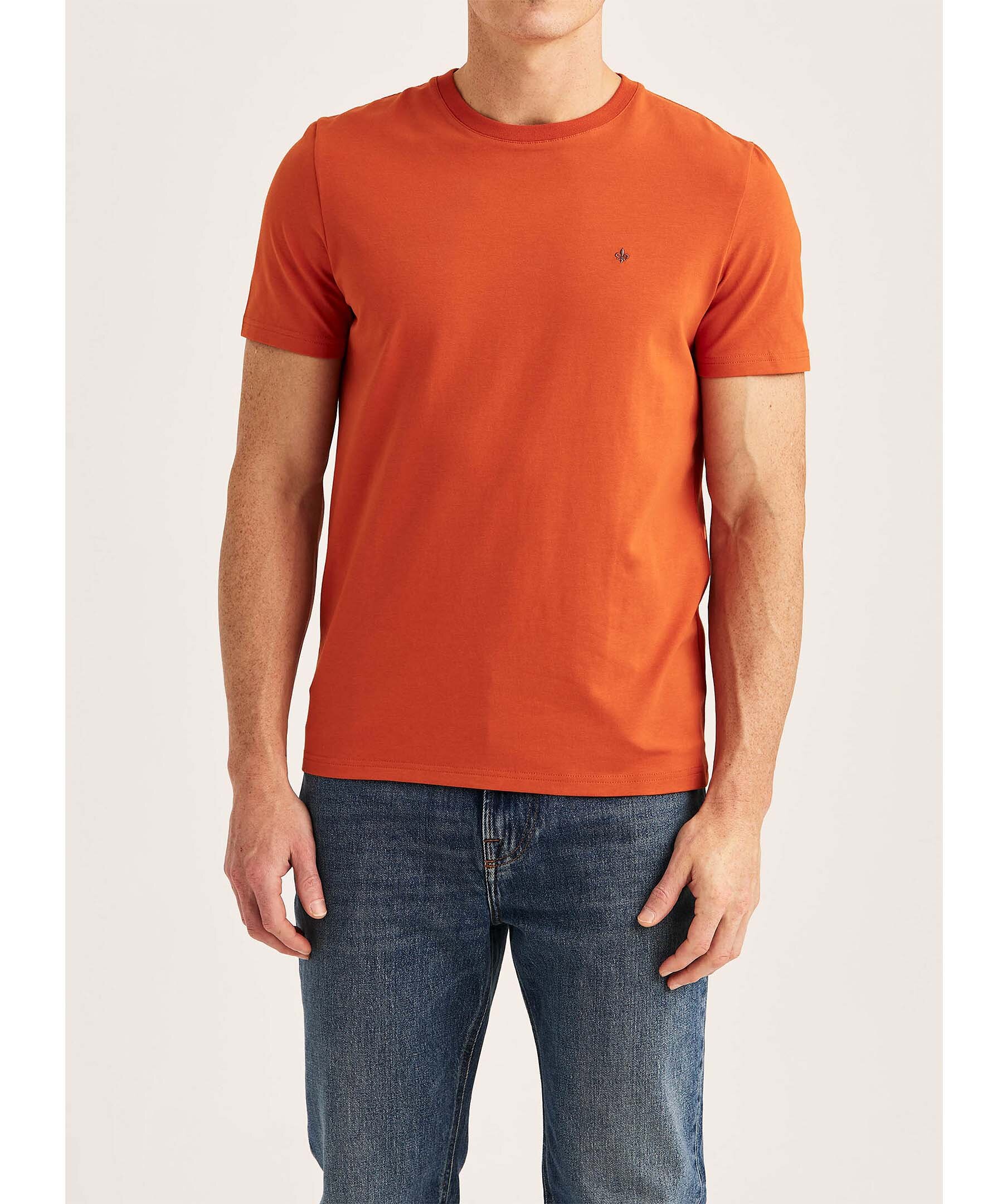 James tee