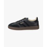 Cuzima Sneaker