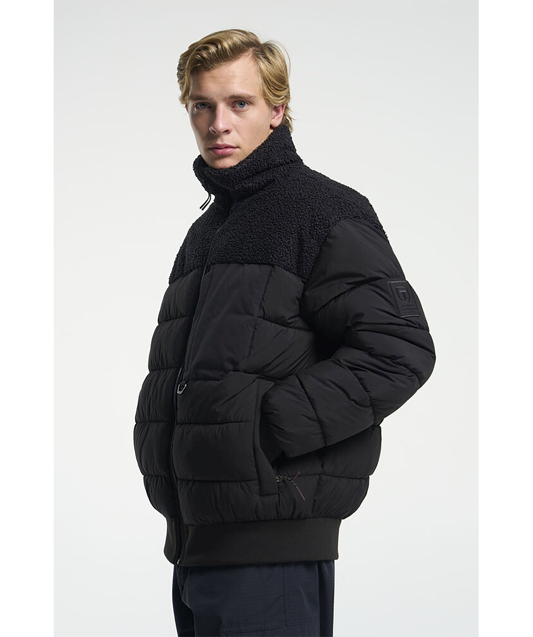 Kenun Hybrid Jacket