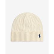 Cable hat